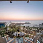 Fos Of Serifos Town