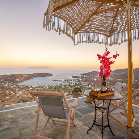 Holiday home Fos Of Serifos Town