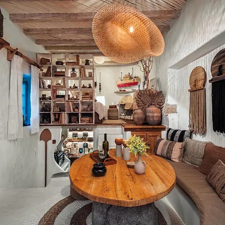 Holiday home Fos Of Serifos Town