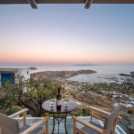 Fos Of Serifos Town