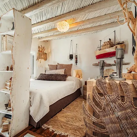 Fos Of Serifos Town