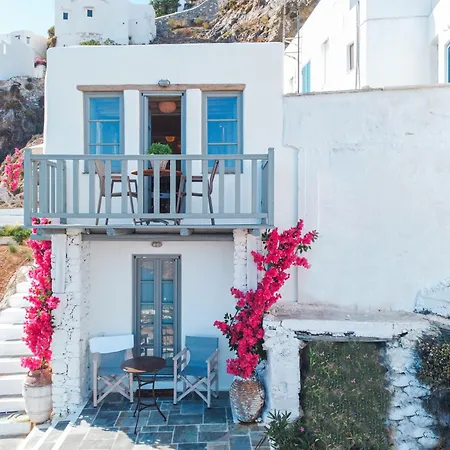 Fos Of Serifos Town