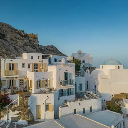Fos Of Serifos Town