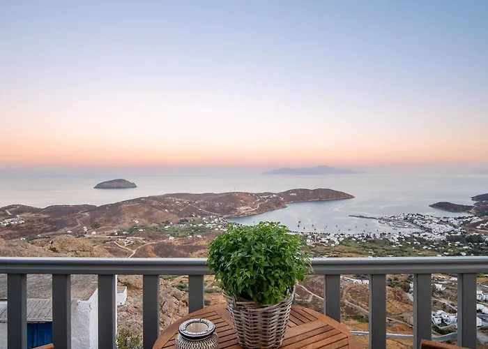 בית נופש Fos Of Serifos Town