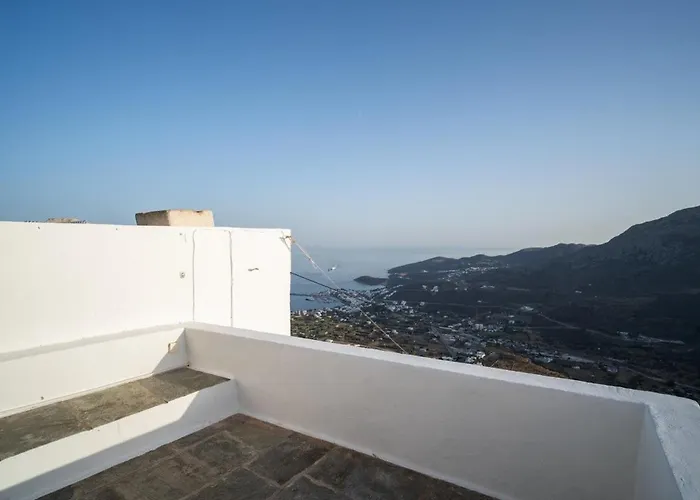 בית נופש Fos Of *